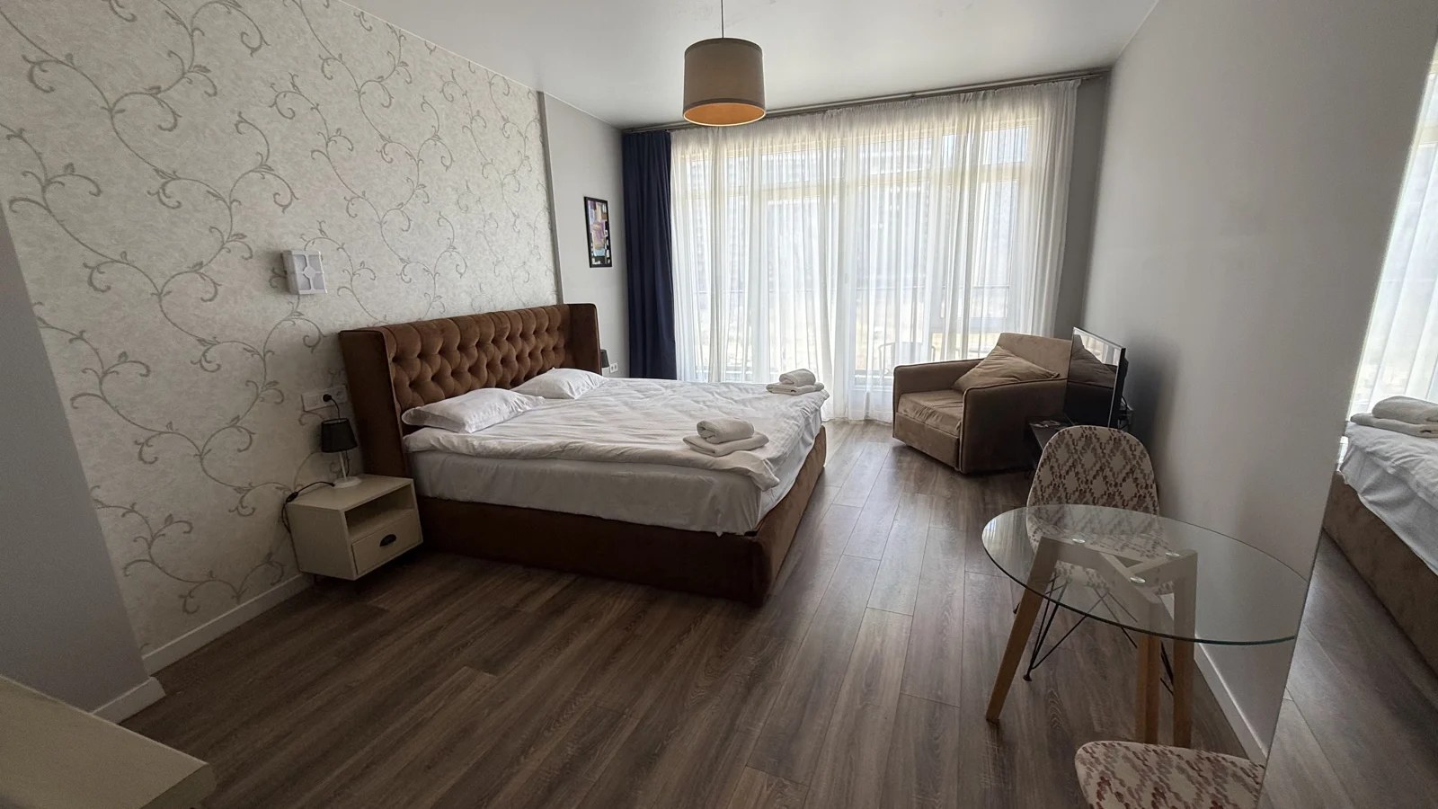 Apartment F 410